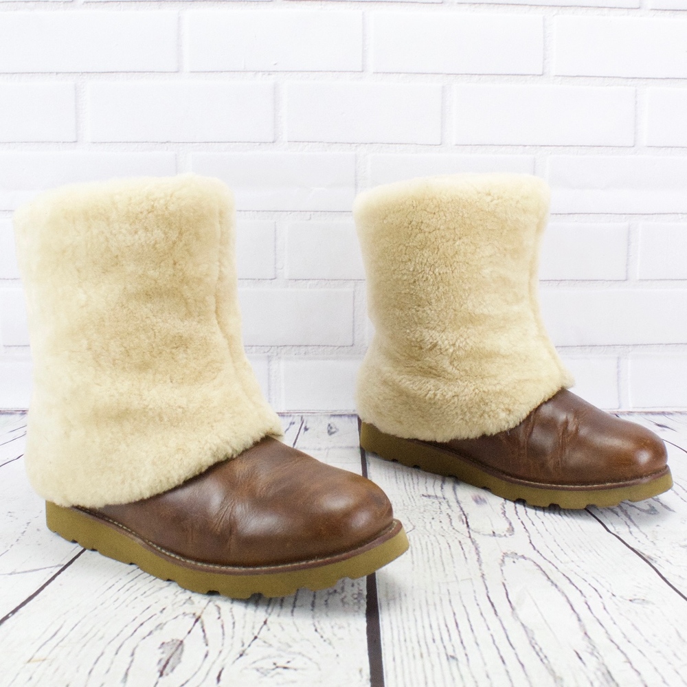 UGG Australia Maylin Leather Shearling Boots 10